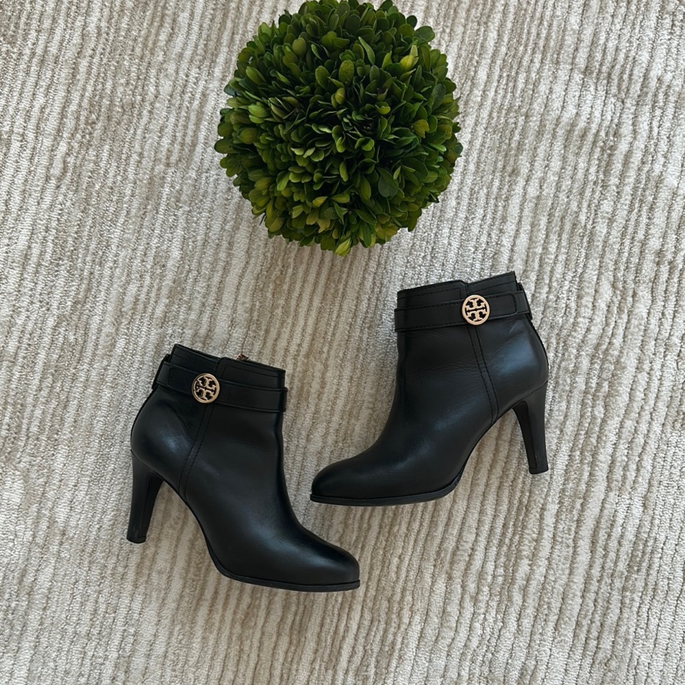 Tory Burch Black Ankle Booties with High Heel Size 6.5